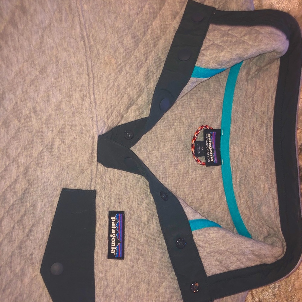 Women’s Patagonia pullover